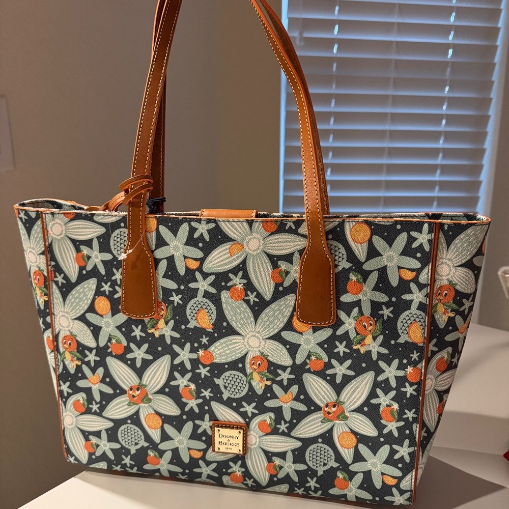 Dooney & Bourke Orange Bird Epcot 2024 handbag NWT
